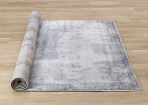 HomeRoots 5' Modern Gray and Ivory Abstract Area Rug - Soft, Stain-Resistant, Ideal for Busy Households 5' X 8' 660052