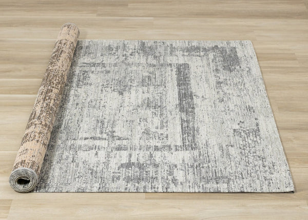 HomeRoots 5' Modern Geometric Area Rug in Gray and Charcoal – Stylish, Durable, and Stain-Resistant Design for Homes 5' X 8' 660078