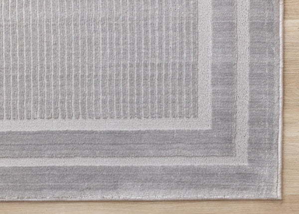 HomeRoots 5' Gray Geometric Area Rug - Modern Design, Soft Polyester, Stain-Resistant, Perfect for Any Room 5' X 8' 660082