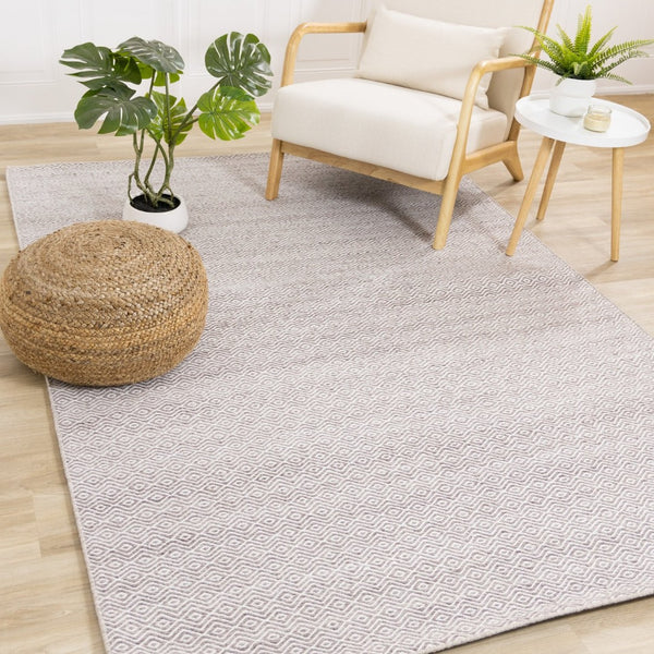 HomeRoots 8' Hand-Woven Beige and Cream Geometric Area Rug – Durable, Stylish, Stain-Resistant, Unique Design 8' X 11' 660118
