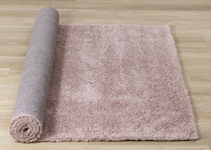 HomeRoots 4' Plush Pink Area Rug - Soft, Stylish, and Durable for Family Spaces, Perfect for Kids and Pets! 5' X 8' 660132
