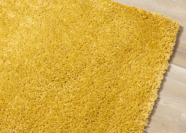 HomeRoots 4' Vibrant Yellow Area Rug - Modern Design for High-Traffic Areas, Soft & Stain-Resistant Comfort 4' X 6' 660135