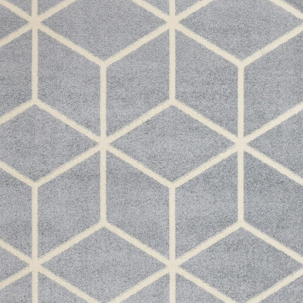 HomeRoots 5' Modern Gray and Cream Geometric Area Rug - Durable, Stain-Resistant, Perfect for High-Traffic Spaces 5' X 8' 660147