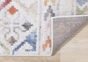 HomeRoots 5' Modern Tribal Area Rug in Cream, Blue & Green - Durable, Stain-Resistant for Family Spaces 5' X 8' 660180