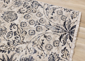 HomeRoots 5' Cream and Blue Floral Medallion Area Rug – Elegant, Durable, Stain-Resistant for Modern Spaces 5' X 8' 660216