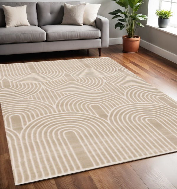 HomeRoots 5' Beige and Cream Geometric Area Rug - Stylish, Durable Design for Modern Living Spaces and Decor 5' X 8' 660221