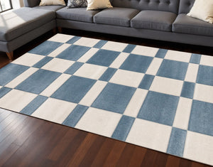 HomeRoots 8' Blue and White Geometric Area Rug - Stylish, Durable Design Perfect for High-Traffic Spaces 8' X 11' 660234
