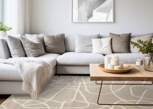 HomeRoots 8' Cream and Tan Abstract Area Rug - Modern Design, Durable, and Soft for Stylish Living Spaces 8' X 11' 660238