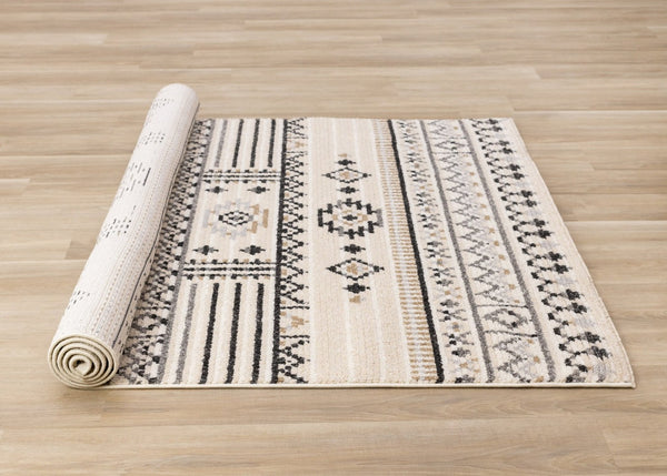 HomeRoots 5' Cream and Black Tribal Area Rug – Durable, Stylish Design for Family Rooms and Play Areas 8' X 11' 660258