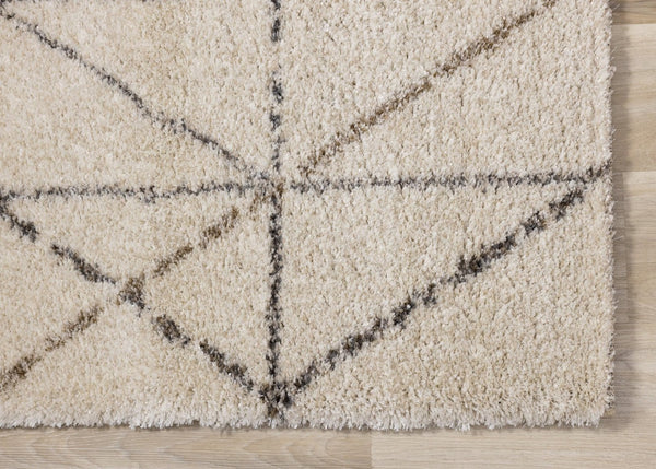 HomeRoots 5' Cream and Gray Tribal Area Rug – Soft, Durable Design for Modern Living Spaces and Families 5' X 8' 660277