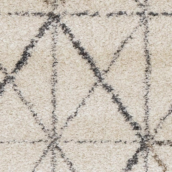 HomeRoots 5' Cream and Gray Tribal Area Rug – Soft, Durable Design for Modern Living Spaces and Families 8' X 11' 660278