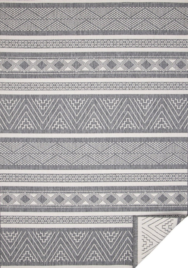 HomeRoots 7' Gray And White Tribal Area Rug - Stylish, Durable, Easy-Care Design for Modern Living Spaces 660285