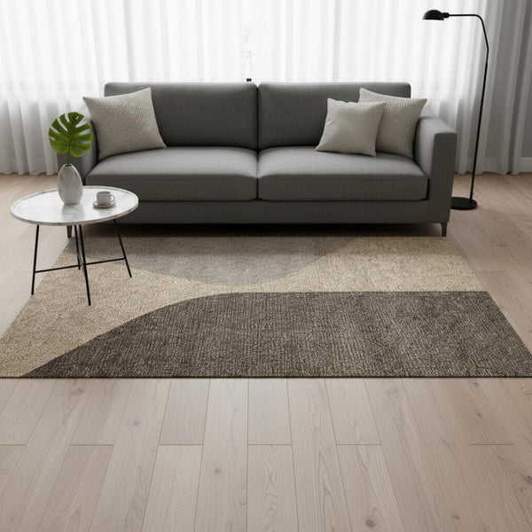 HomeRoots 5' Modern Geometric Area Rug in Beige, Gray, and Brown - Stylish, Durable, and Easy Care for Homes 5' X 8' 660288