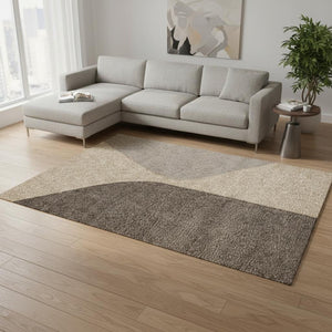HomeRoots 5' Modern Geometric Area Rug in Beige, Gray, and Brown - Stylish, Durable, and Easy Care for Homes 8' X 11' 660289
