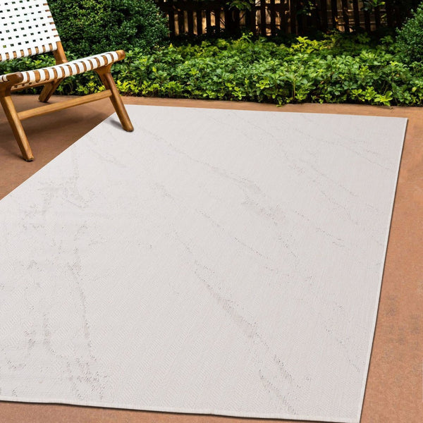 HomeRoots 5' Stylish Cream and Gray Abstract Area Rug - Perfect for Modern Living Spaces and Easy Care 5' X 8' 660290