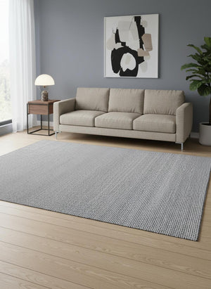 HomeRoots 5' Cream and Gray Abstract Hand-Woven Area Rug for Modern Elegance in Living Spaces and Homes 5' X 8' 660300