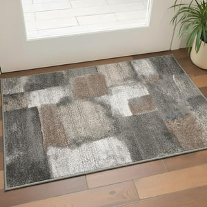 HomeRoots 4' Modern Abstract Area Rug in Gray, Brown, and Ivory - Soft, Durable, and Ideal for High-Traffic Spaces 3' X 5' 660309