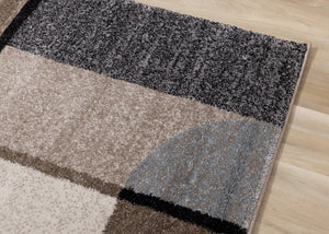 HomeRoots 5' Modern Geometric Area Rug in Cream, Gray & Brown - Durable, Low-Pile Design for Busy Spaces 5' X 8' 660319