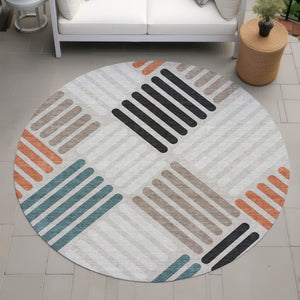 HomeRoots 8' Stylish Sand Ivory & Black Round Geometric Washable Rug for Indoor/Outdoor Spaces, Durable & Chic 660399