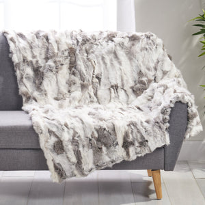 English Elm Christopher Knight Home® - THROW Faux Fur Grey Cozy Throw Blanket for Winter Nights — Ultra-Soft Breathable Texture, Stylish Warmth 66040.00
