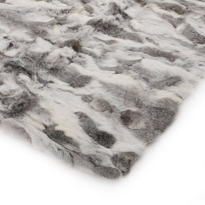 English Elm Christopher Knight Home® - THROW Faux Fur Grey Cozy Throw Blanket for Winter Nights — Ultra-Soft Breathable Texture, Stylish Warmth 66040.00