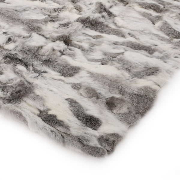 English Elm Christopher Knight Home® - THROW Faux Fur Grey Cozy Throw Blanket for Winter Nights — Ultra-Soft Breathable Texture, Stylish Warmth 66040.00