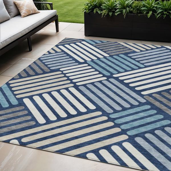 HomeRoots 5' Navy Blue Geometric Washable Area Rug - Durable, Stylish, Indoor/Outdoor Design for High Traffic Use 660422
