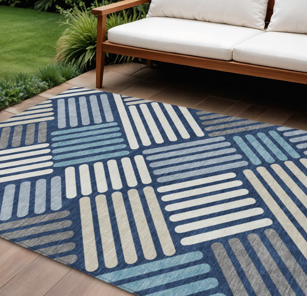HomeRoots 8' X 10' Stylish Navy Blue, Ivory & Pewter Geometric Washable Area Rug for Indoor/Outdoor Use 660424
