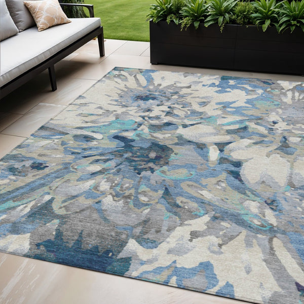 HomeRoots 5' Denim Blue Gray Ivory Floral Rug - Washable, Durable, Indoor/Outdoor Design for High-Traffic Areas 660452