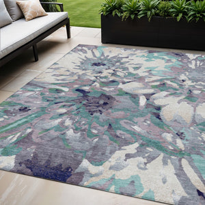 HomeRoots 5' Lavender Gray & Ivory Floral Area Rug - Durable, Washable for Indoor/Outdoor Spaces, Easy Care! 660458