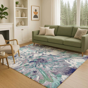 HomeRoots 5' Lavender Gray & Ivory Floral Area Rug - Durable, Washable for Indoor/Outdoor Spaces, Easy Care! 660458