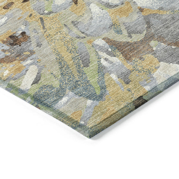 HomeRoots 8' Round Floral Area Rug in Wheat, Ivory & Gray – Washable, Durable for Indoor & Outdoor Use! 660471