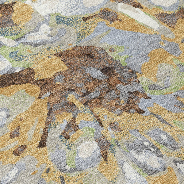 HomeRoots 8' Round Floral Area Rug in Wheat, Ivory & Gray – Washable, Durable for Indoor & Outdoor Use! 660471