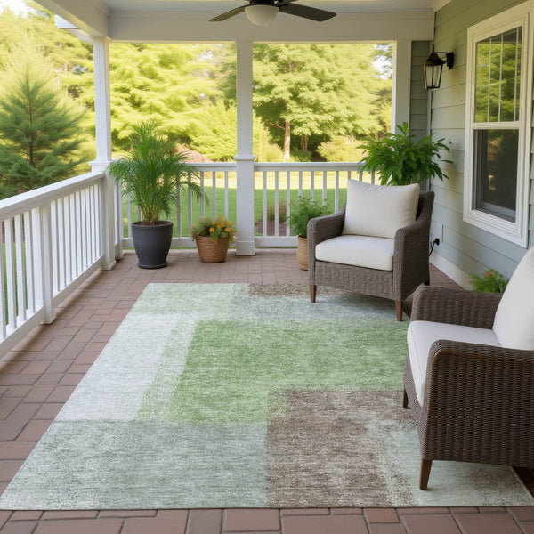 HomeRoots 10' Artichoke Green Abstract Washable Area Rug – Stylish Indoor/Outdoor Durable Design for High-Traffic Spaces 660480