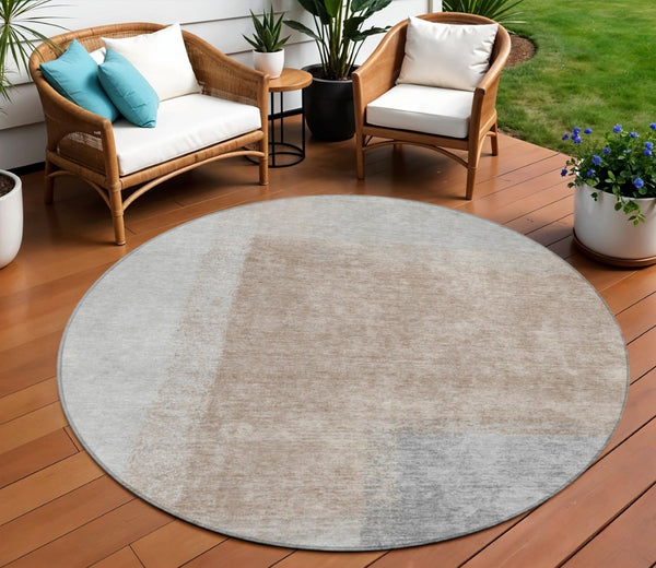 HomeRoots 8' Round Abstract Area Rug in Taupe, Ivory & Gray - Washable, Durable for Indoor & Outdoor Spaces 660507