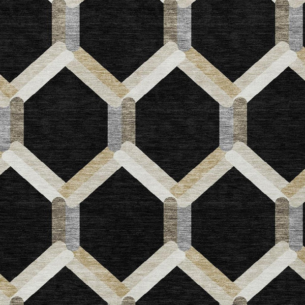 HomeRoots 5' Geometric Washable Area Rug in Black, Ivory & Wheat - Stylish, Durable for Indoor & Outdoor Use 660566