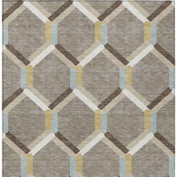 HomeRoots 5' Geometric Washable Area Rug in Brown, Ivory & Beige - Durable, Stylish for Indoor/Outdoor Use 660572