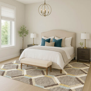 HomeRoots 5' Geometric Washable Area Rug in Brown, Ivory & Beige - Durable, Stylish for Indoor/Outdoor Use 660572
