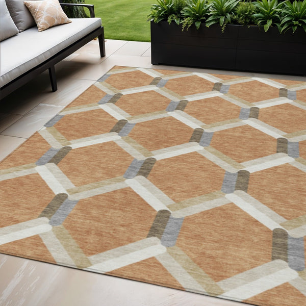 HomeRoots 5' Geometric Copper, Ivory & Gray Washable Rug - Stylish Indoor/Outdoor Decor for High-Traffic Areas 660578