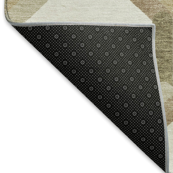 HomeRoots 5' X 8' Ivory and Brown Geometric Washable Area Rug - Versatile Indoor/Outdoor Design for Any Space 660584