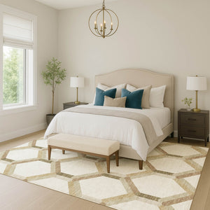 HomeRoots 5' X 8' Ivory and Brown Geometric Washable Area Rug - Versatile Indoor/Outdoor Design for Any Space 660584