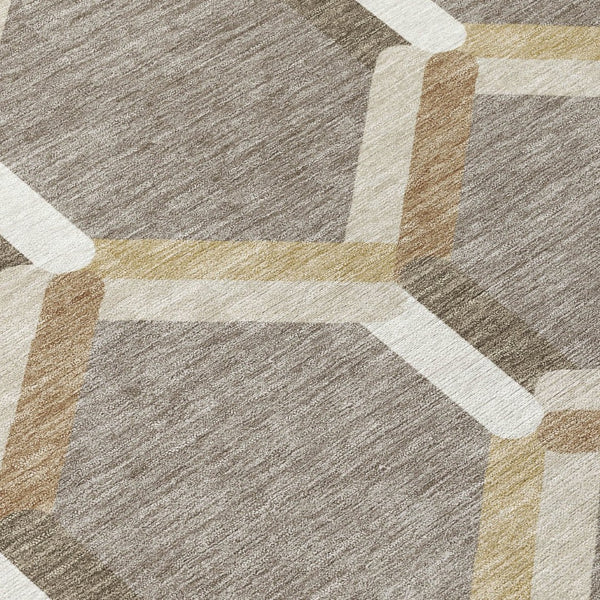 HomeRoots 8' Stylish Taupe Beige & Ivory Round Geometric Area Rug – Washable, Durable for Indoor & Outdoor Use 660591
