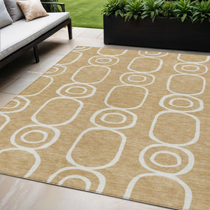 HomeRoots 5' Gold and Ivory Geometric Washable Area Rug - Stylish, Durable Indoor/Outdoor Design for Any Space 660614
