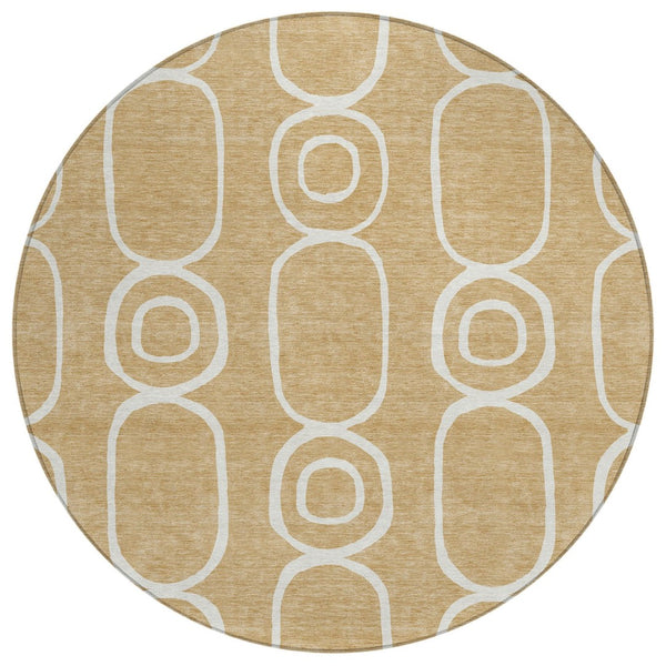 HomeRoots 8' Gold and Ivory Round Geometric Rug - Stylish, Washable Indoor/Outdoor Area Rug for High-Traffic Spaces 660615