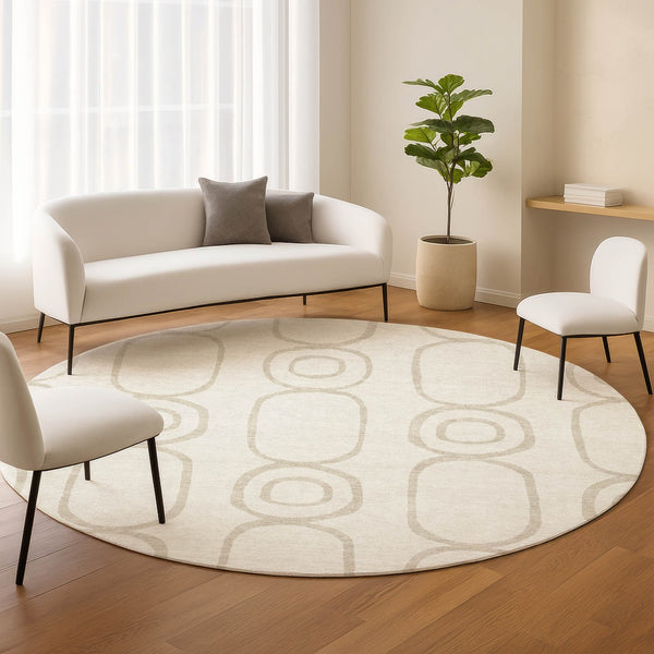 HomeRoots 8' Ivory and Beige Round Geometric Indoor-Outdoor Rug - Stylish, Washable, Durable & Versatile Design 660621