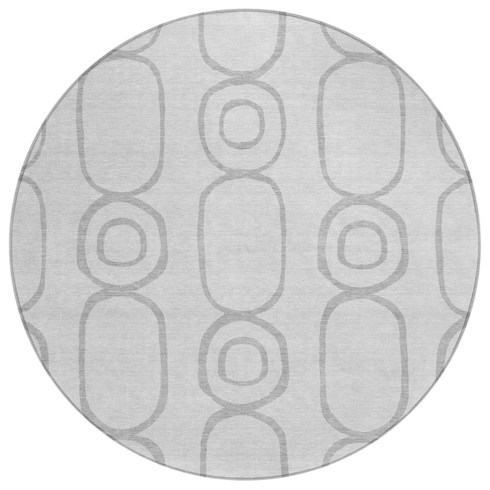 HomeRoots 8' Modern Silver and Gray Round Geometric Area Rug - Washable, Durable for Indoor/Outdoor Use! 660633