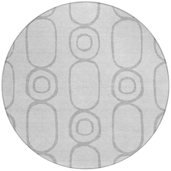 HomeRoots 8' Modern Silver and Gray Round Geometric Area Rug - Washable, Durable for Indoor/Outdoor Use! 660633