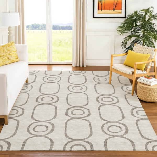 HomeRoots 5' Taupe Beige & Ivory Geometric Washable Indoor/Outdoor Rug - Durable, Stylish, Easy Care Solution! 660638