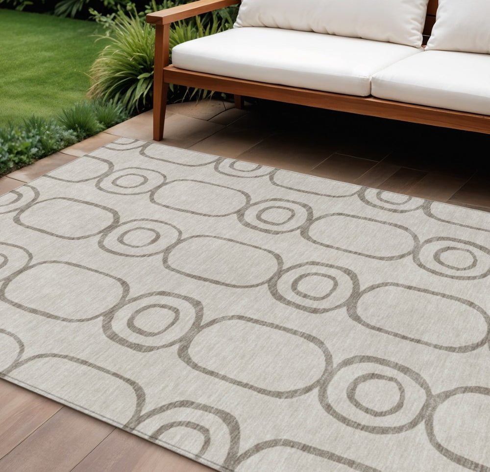 HomeRoots 9' Taupe Beige & Ivory Geometric Washable Area Rug – Stylish Indoor/Outdoor Design for High-Traffic Areas 660641
