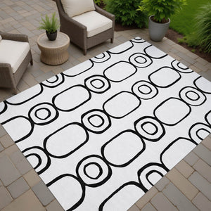 HomeRoots 10' X 14' Modern Geometric Washable Area Rug for Indoor & Outdoor Spaces - Durable & Stylish Design 660654